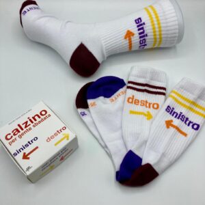 calzini per gente sbadata - destro sinistro - in-differente 2026